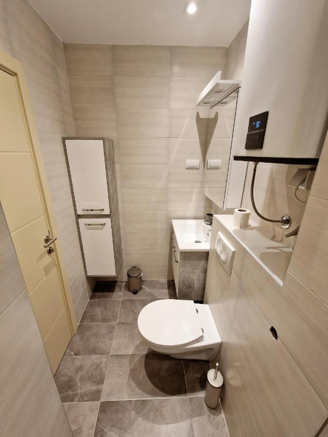 Apartmani Paku Βελιγράδι Εξωτερικό φωτογραφία
