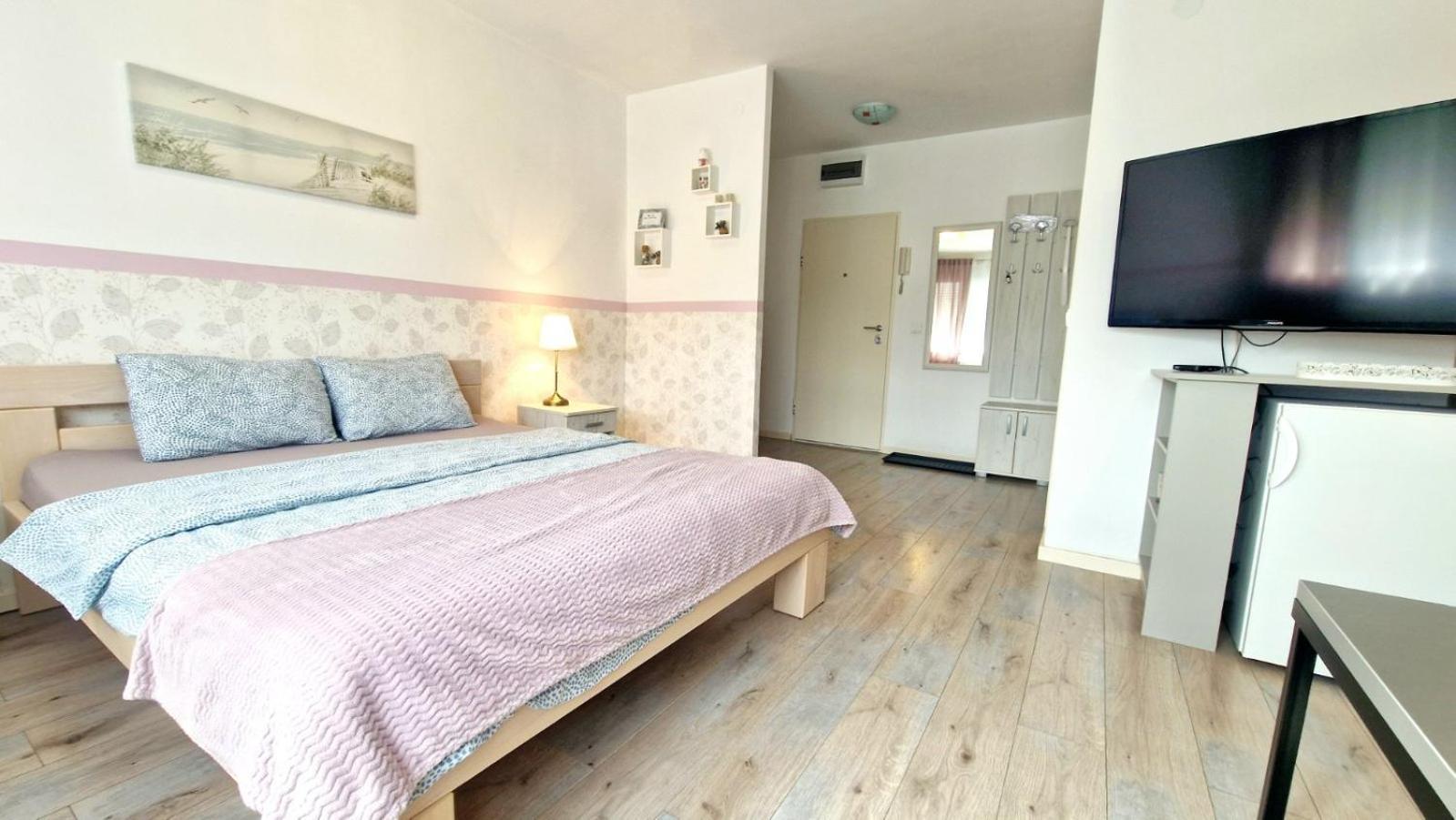 Apartmani Paku Βελιγράδι Δωμάτιο φωτογραφία