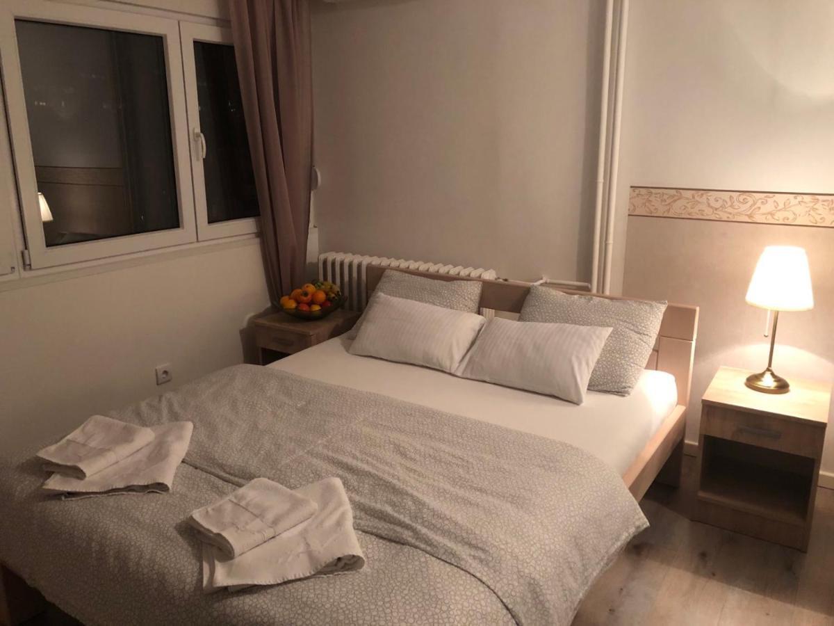 Apartmani Paku Βελιγράδι Εξωτερικό φωτογραφία